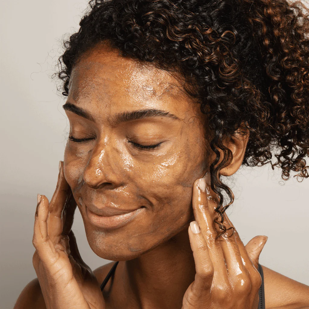Charcoal Clay Cleanser - Image 5
